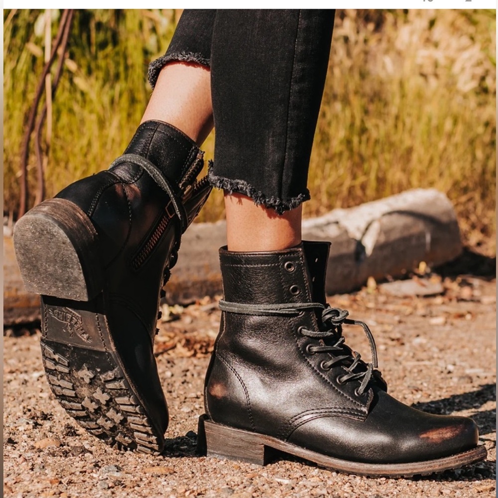 Freebird By Steven Manchester Ankle Boots Black Leather Combat Zip Closure 6